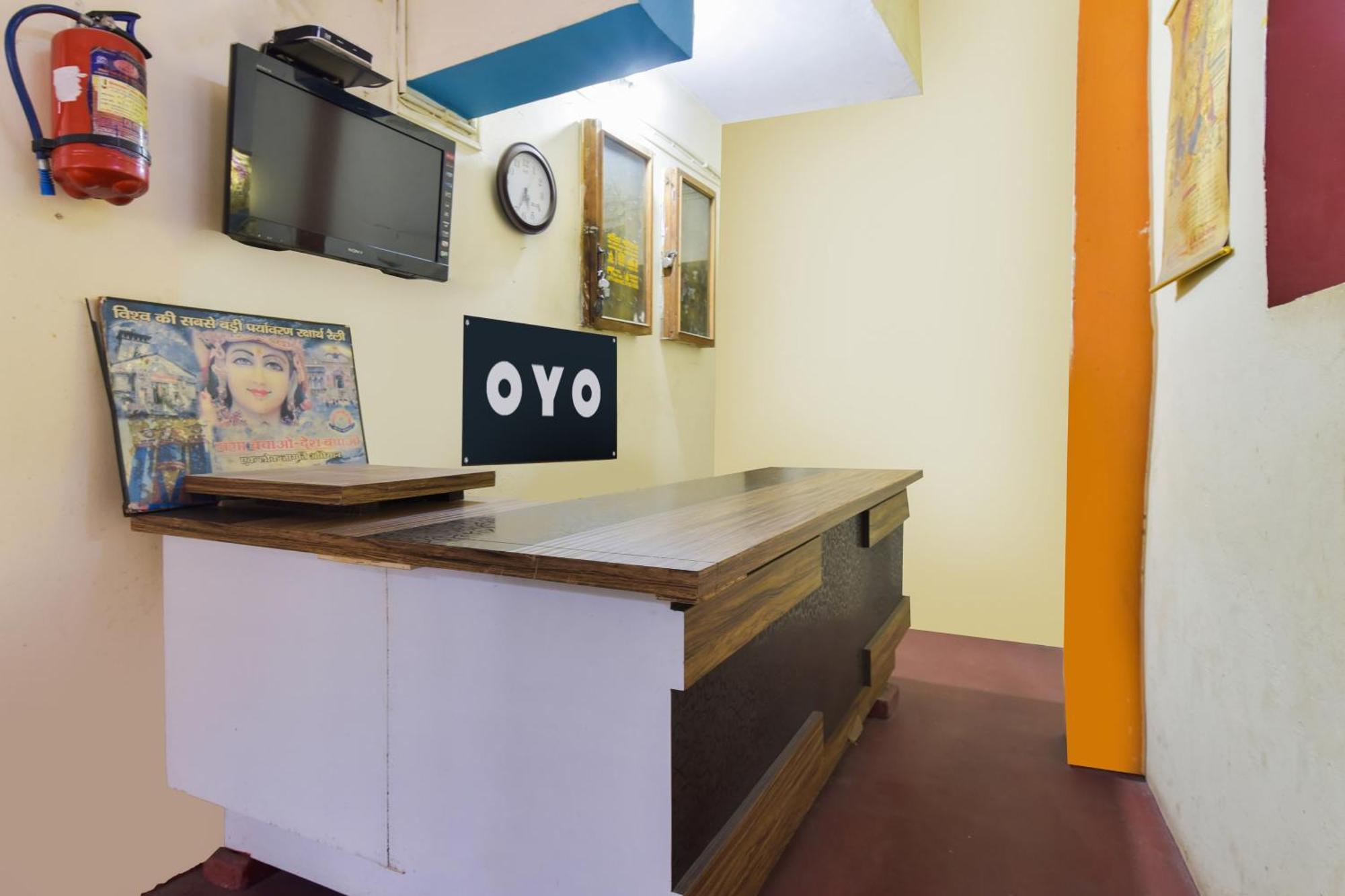 Hotel O Jk Laxmi Karnaprayāg Exteriör bild