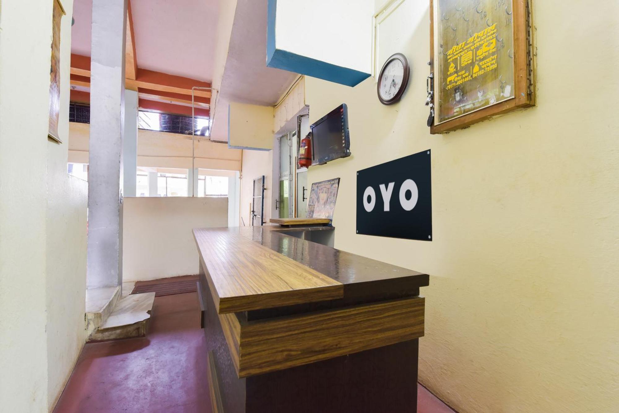 Hotel O Jk Laxmi Karnaprayāg Exteriör bild