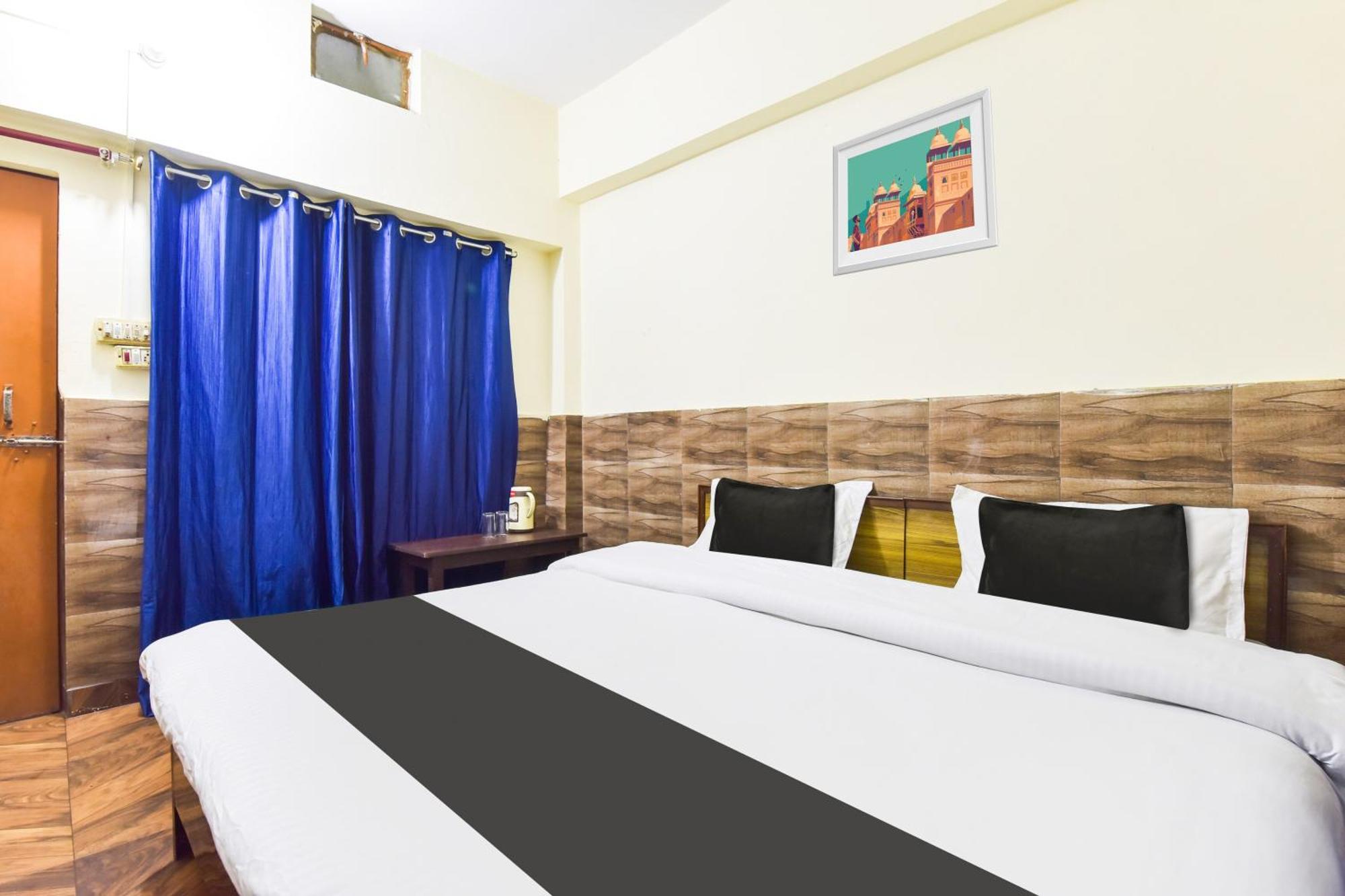 Hotel O Jk Laxmi Karnaprayāg Exteriör bild